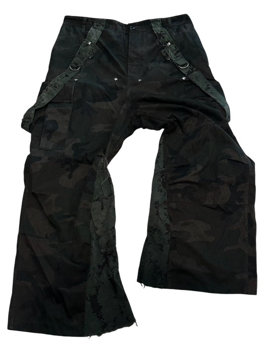 34x32 FLARED ARMY PANTS